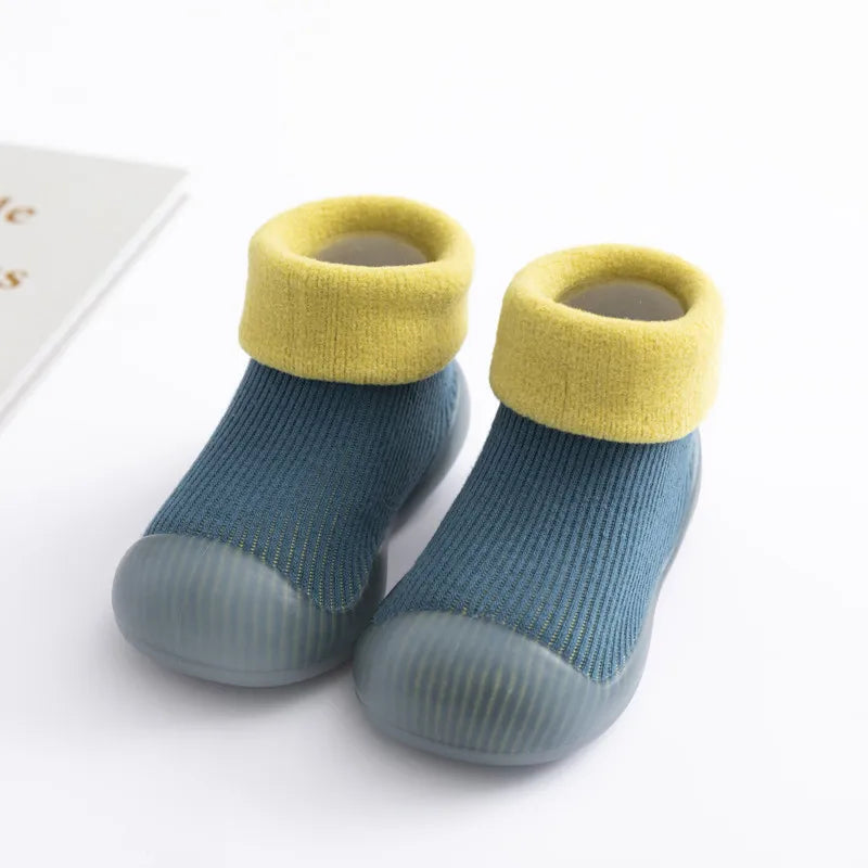 Warme Rutschfeste Babyschühchen - Winter Socken-Schuhe