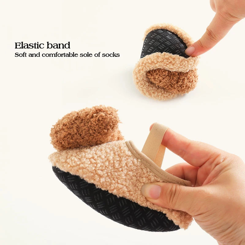 Warme Babyschühchen mit Bärchen - Weiche Rutschfeste Socken-Schuhe