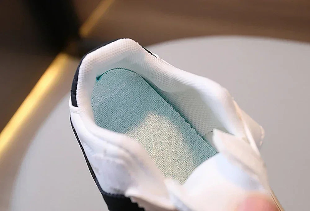 Kinder Sneaker - Sportliche Freizeitschuhe mit Klettverschluss