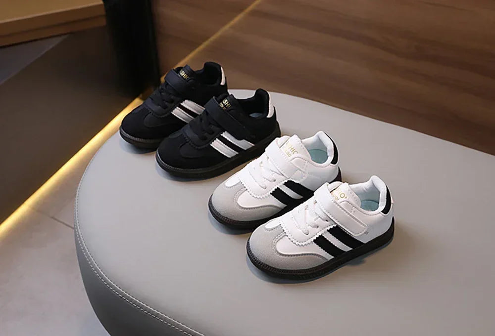 Kinder Sneaker - Sportliche Freizeitschuhe mit Klettverschluss
