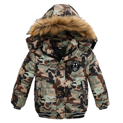 Jungen Winterjacke mit Kapuze & Fellkragen - Warm & Stylisch - 2-6 Jahre