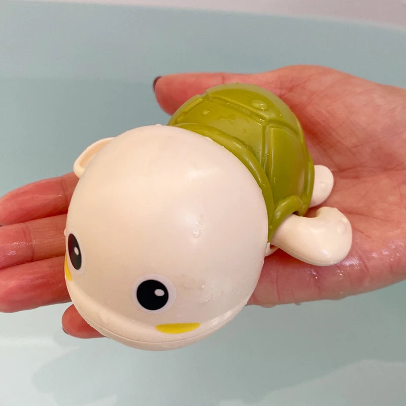 Badespielzeug für Babys - Schwimmende Tiere zum Aufziehen