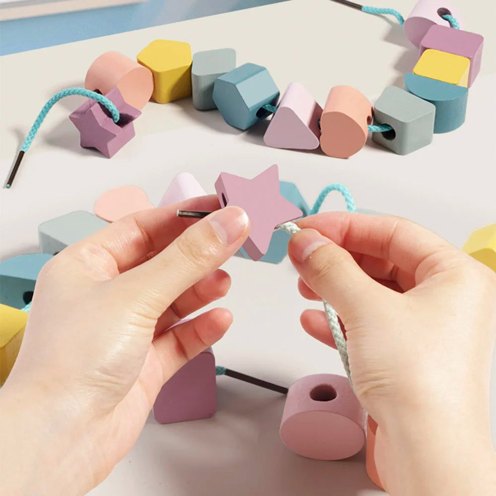 Montessori Holz-Steckpuzzle - Formen & Farben für Kinder