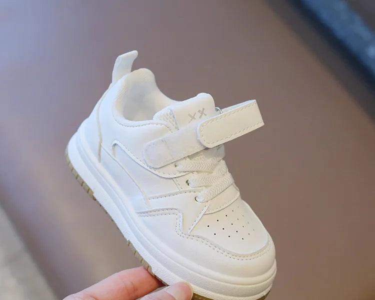 Kinder Sportschuhe Weiß - Rutschfest & Leicht